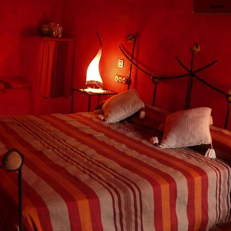 Hotel Cueva Tardienta Monegros-Adults Only Εξωτερικό φωτογραφία