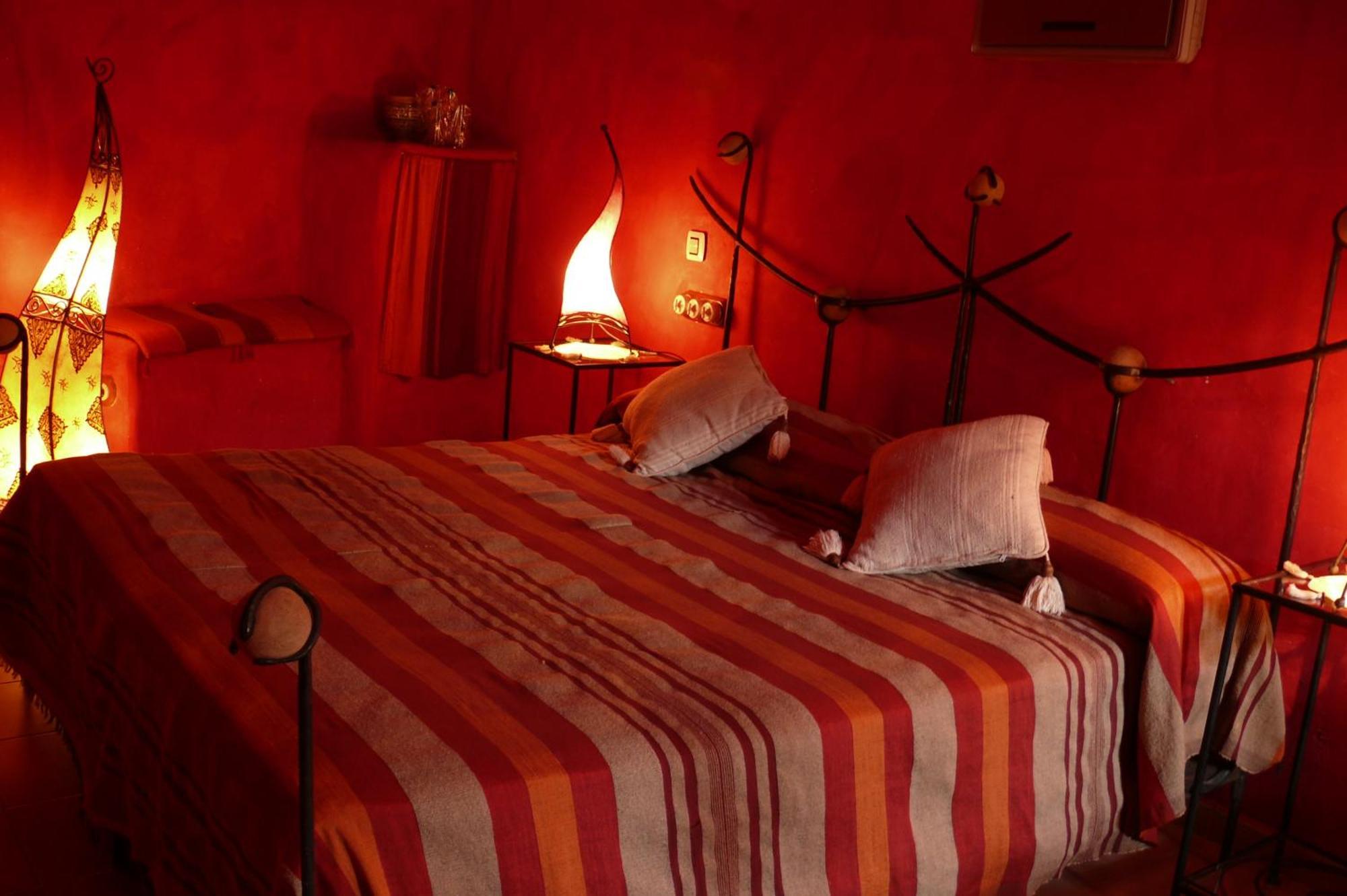 Hotel Cueva Tardienta Monegros-Adults Only Εξωτερικό φωτογραφία