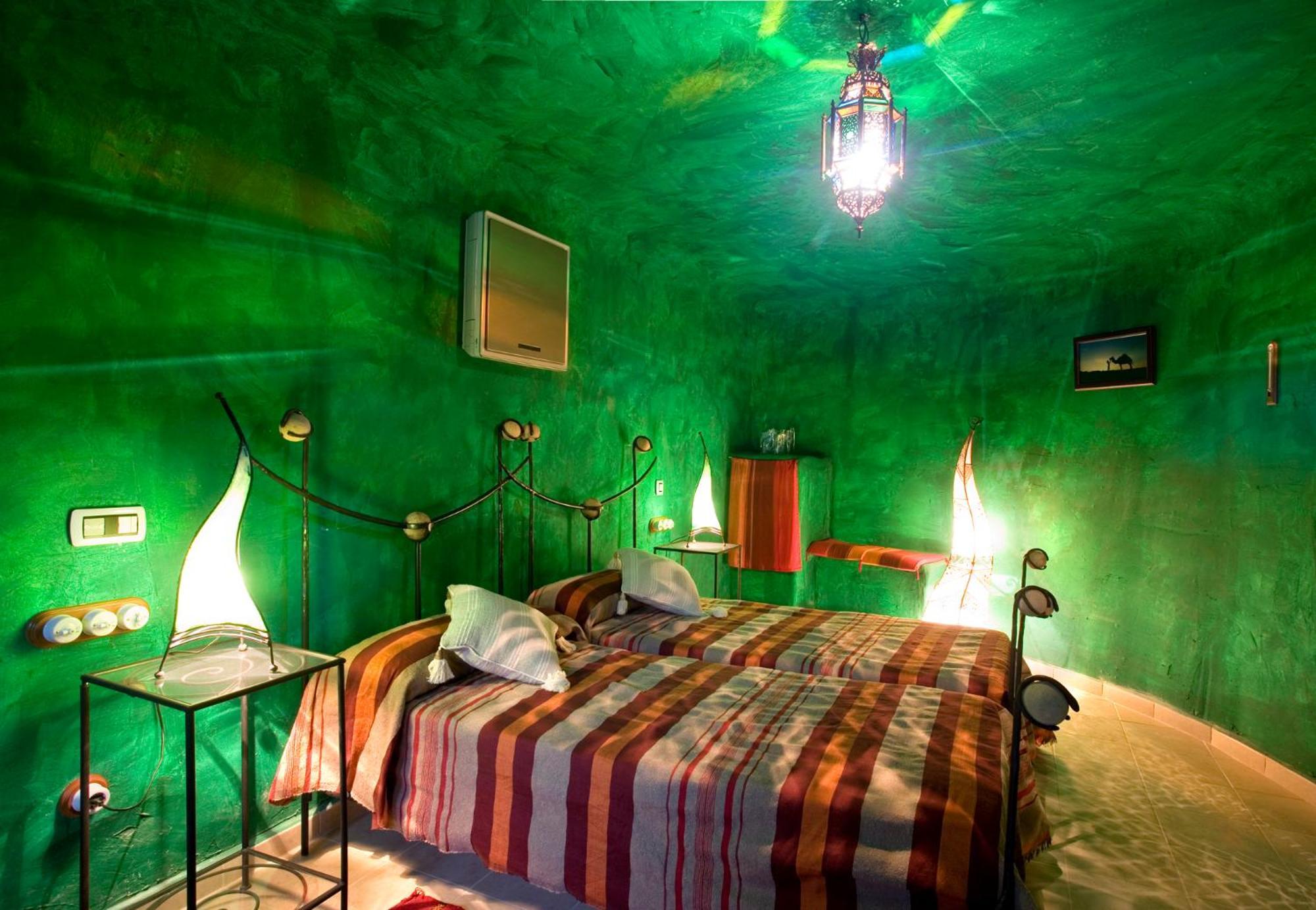 Hotel Cueva Tardienta Monegros-Adults Only Εξωτερικό φωτογραφία